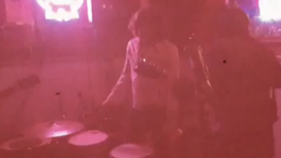 RETARD → Magazine - Paint Fumes – Surf Party Apocalypse