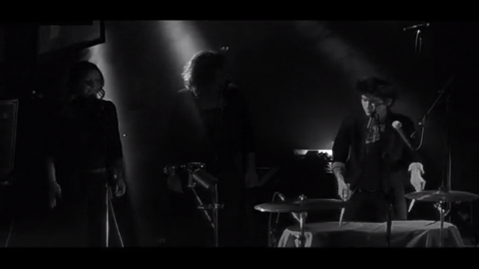 RETARD → Magazine - Fiodor dream dog & the Skips - Sorry for the lashes (live)
