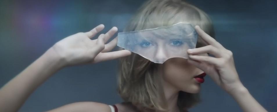 RETARD → Magazine - Taylor Swift - Style